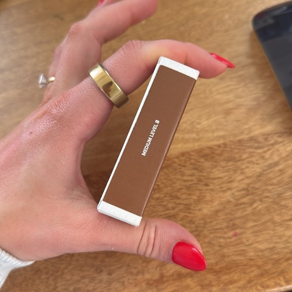 Haus Labs Power Sculpt Velvet Bronzer Medium - Picture 10 of 10